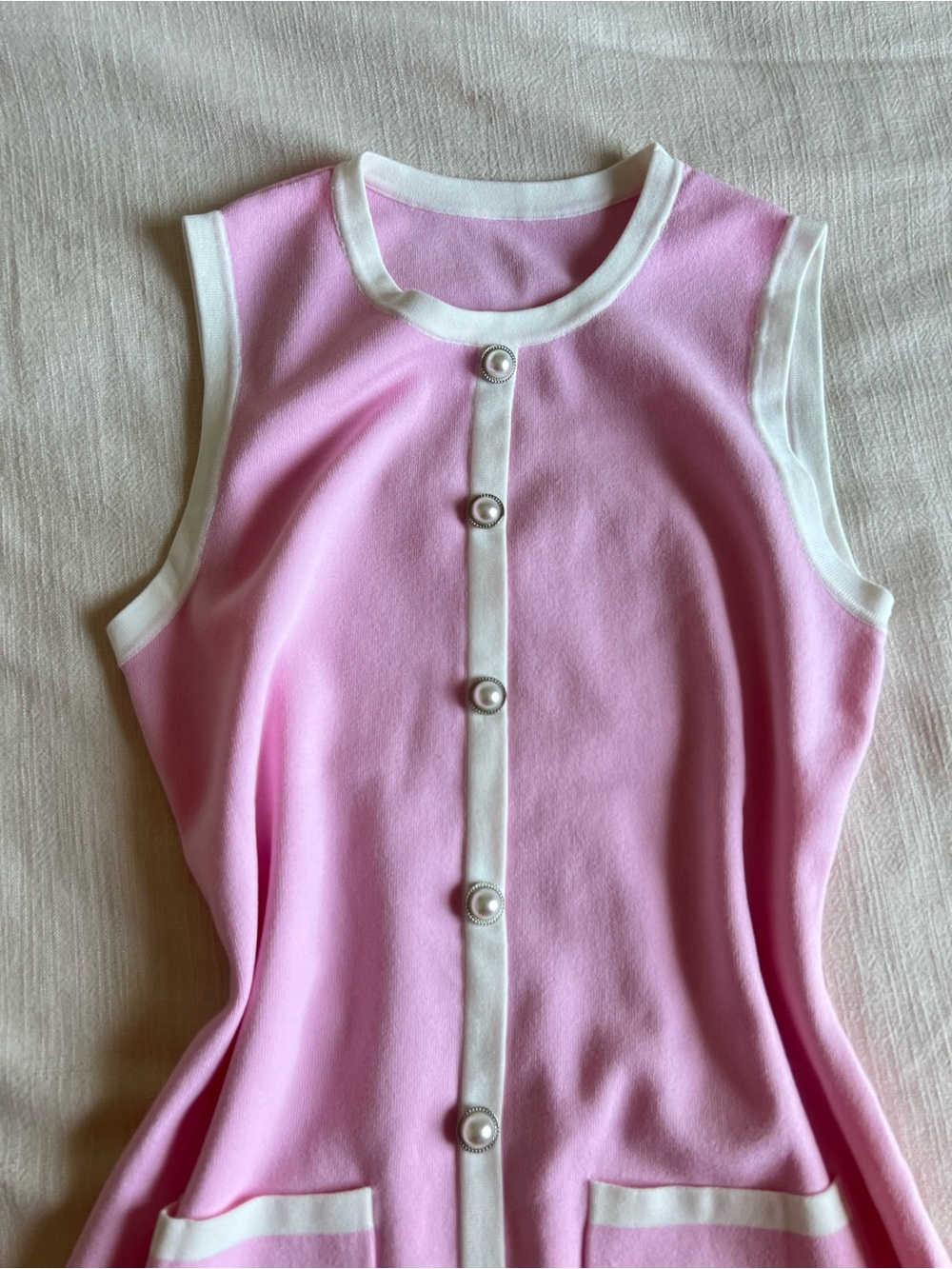 COMMENSE Pink & White Contrast Button Mini Dress - Picture 5 of 8